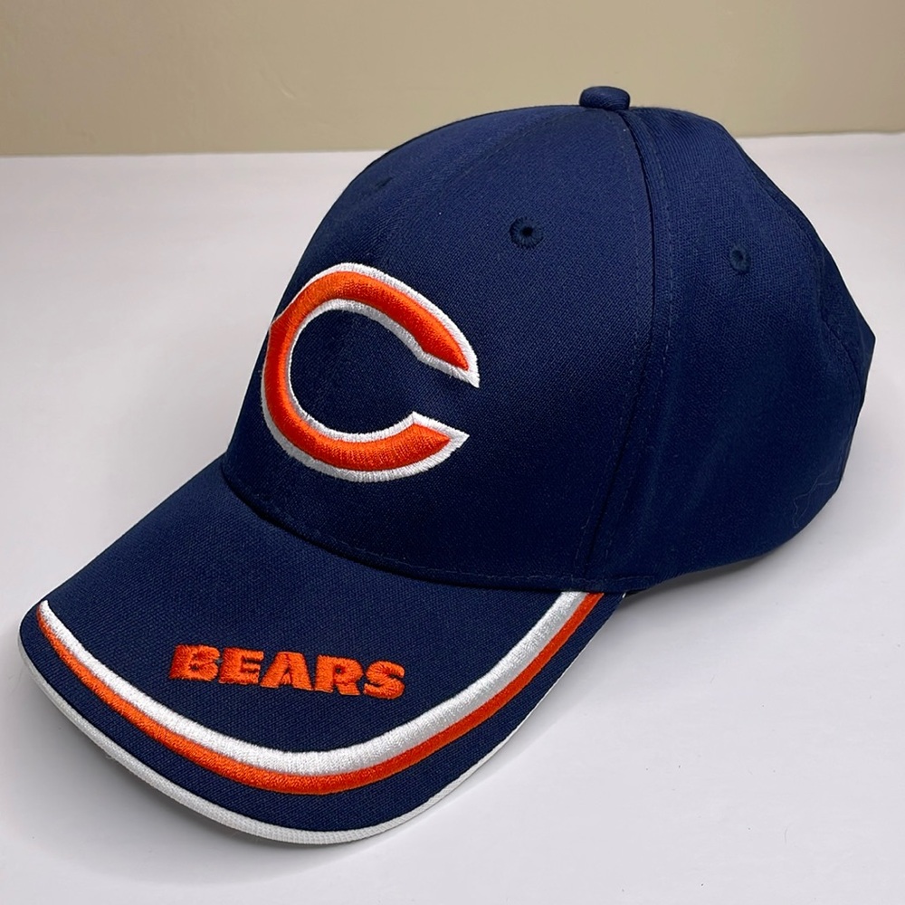 CHICAGO CUBS NFL Team Apparel Baseball Cap Blue & Red Adjustable OS